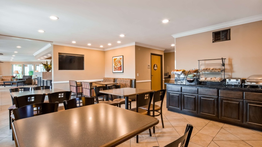 Best Western Plus Corning Inn photo 22
