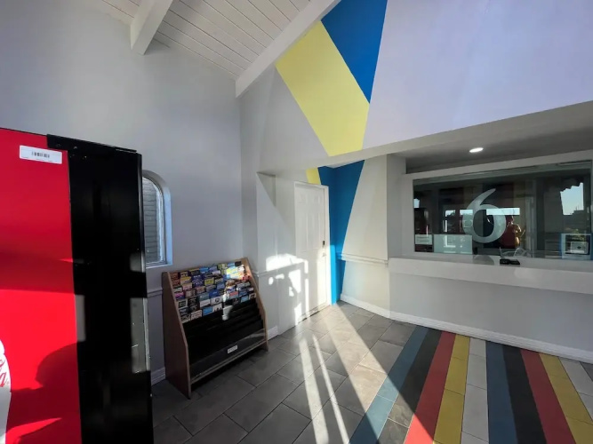 Studio 6 Phoenix, AZ - Midtown