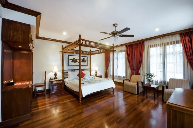 Royal Suite