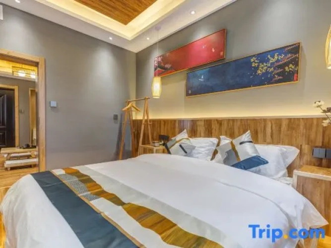 1 Bedroom Suite
