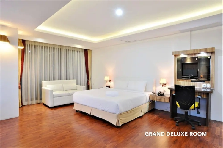 Grand Double room
