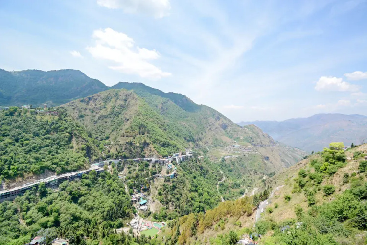 OYO 40171 Mountain Breeze