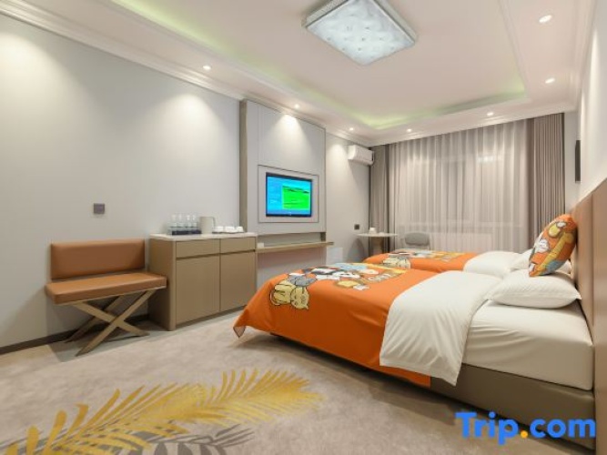 Deluxe Family Suite