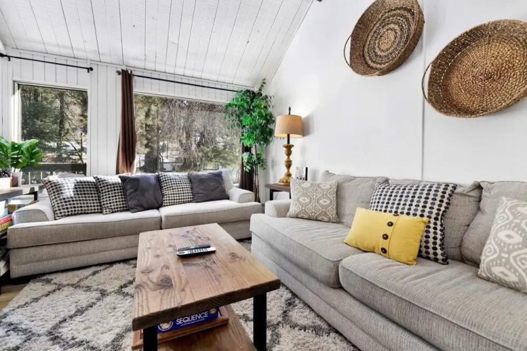 2125-switzerland Slopes 2 Bedroom Townhouse by RedAwning