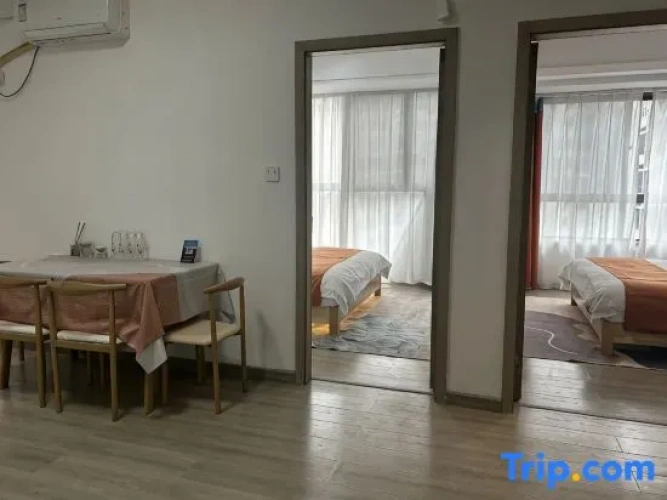 2 Bedrooms Suite