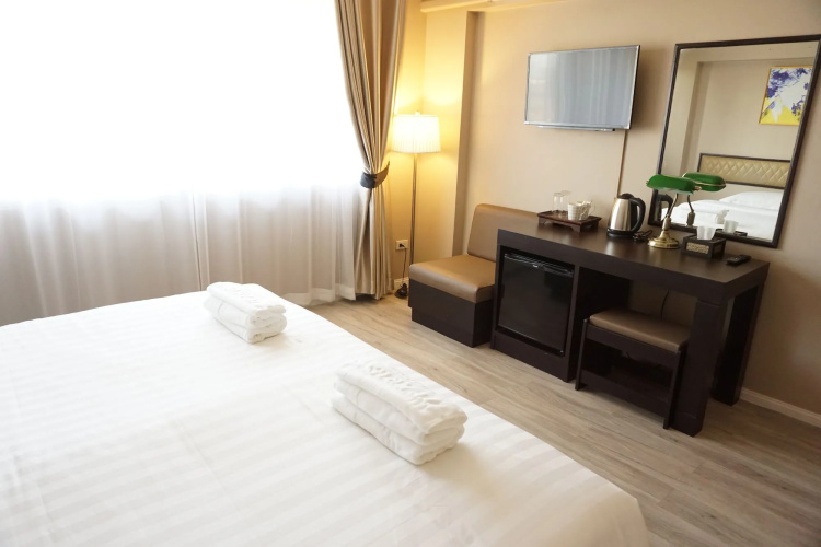TARIS ART HOTEL PHRAE (SHA Extra Plus)