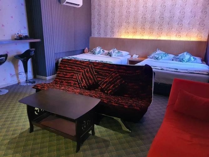 Double Suite