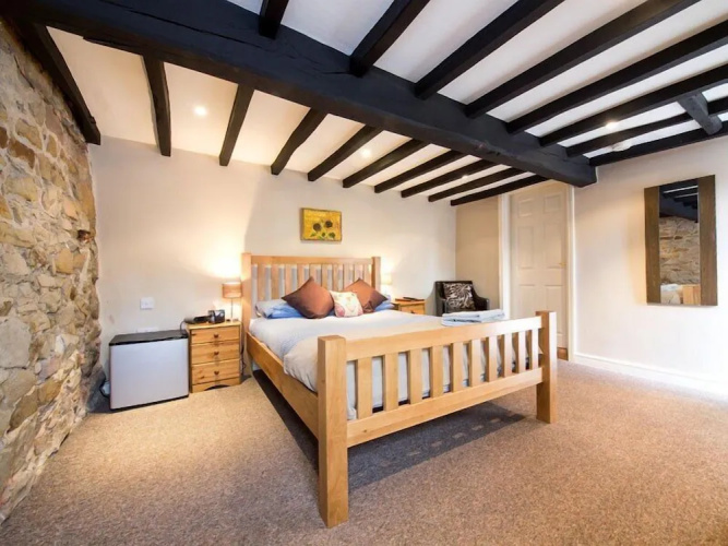 The Hardinge Arms Hotel
