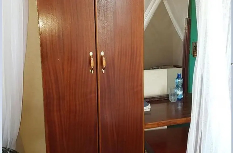 Kenvash Hotel