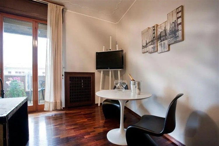 Aurelia Rooms&Luxury office
