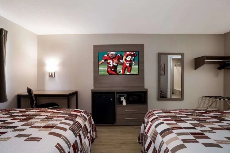 Super 8 by Wyndham Marston