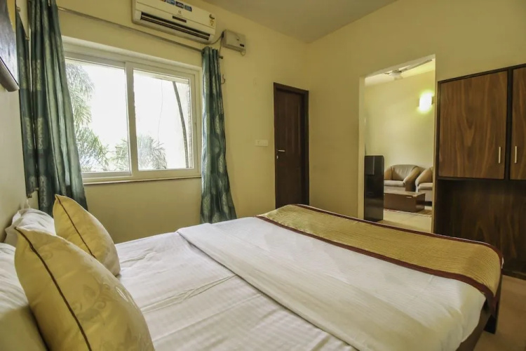 OYO 11729 Home Modern Studio Arpora