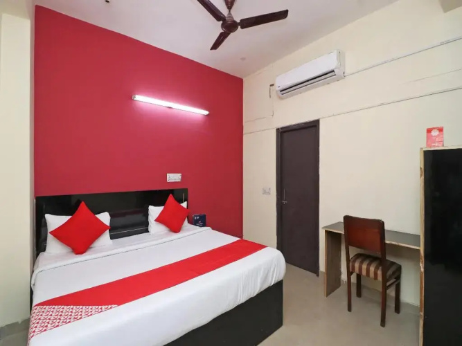 Mehak Palace By Oyo Rooms