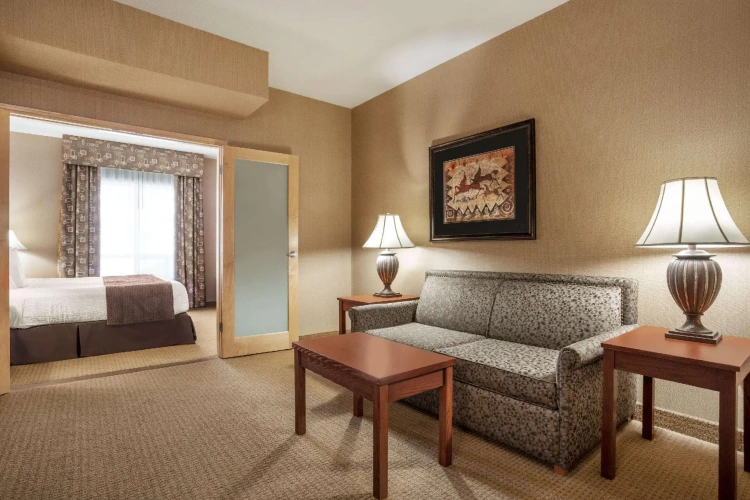 Double Suite