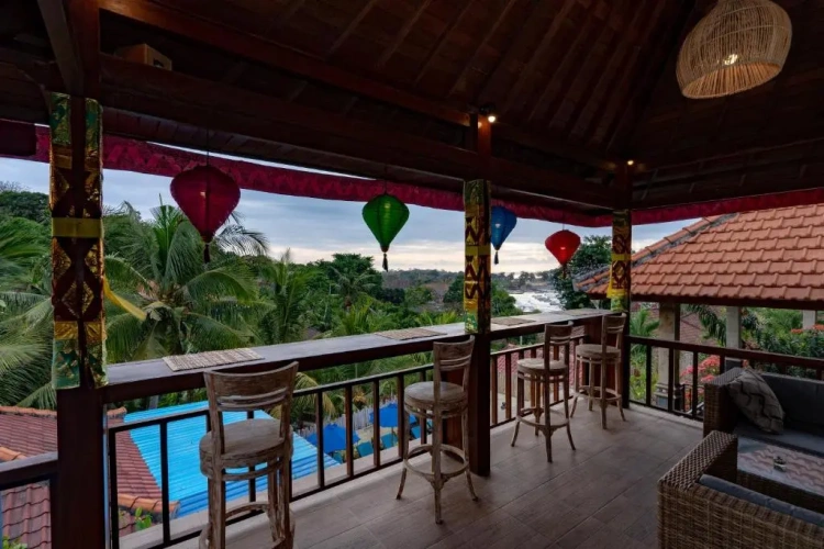 Standard Family room with partial sea view