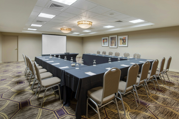 DoubleTree by Hilton Hotel Downtown Wilmington - Legal Distr photo 22
