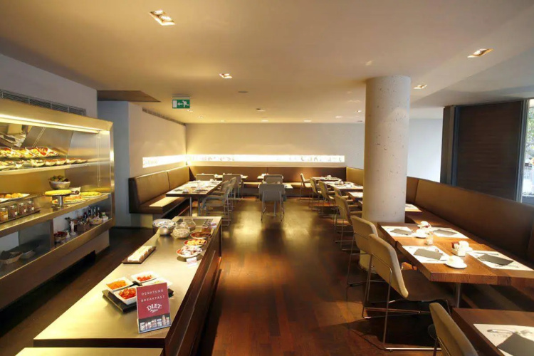 B-Hotel photo 32