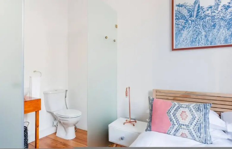 Spacious 3-bed Sunlit Comfort Power Backup
