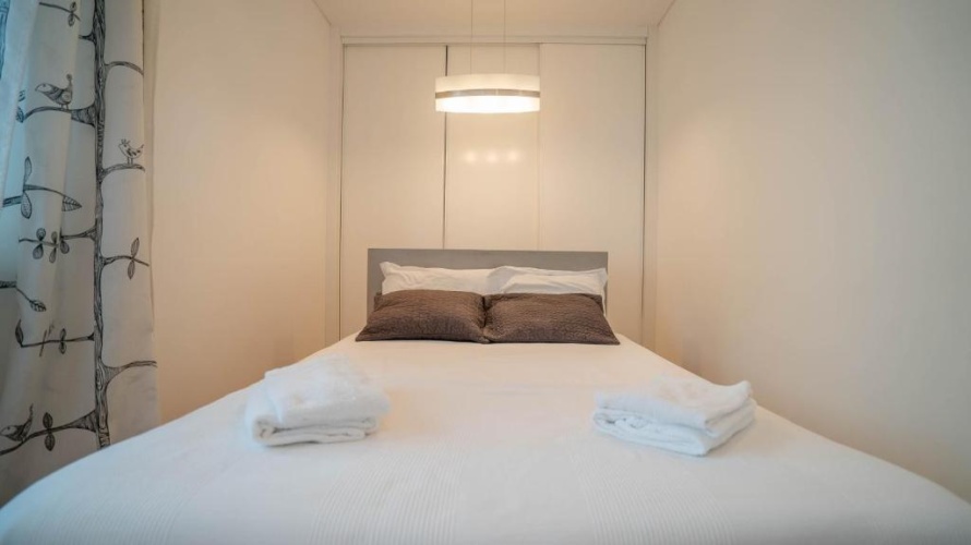 1 Bedroom Double Apartment