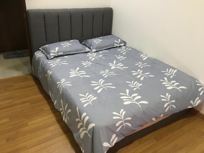 3 Bedrooms Apartment