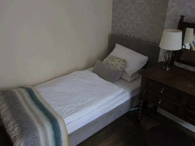 Economy Twin room