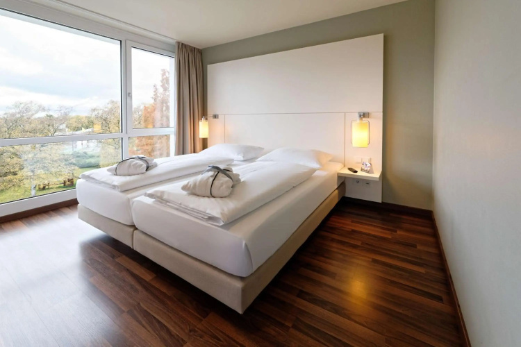 ATLANTIC Hotel Galopprennbahn