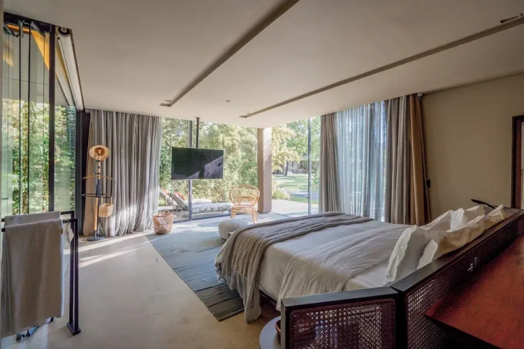 Deluxe Villa