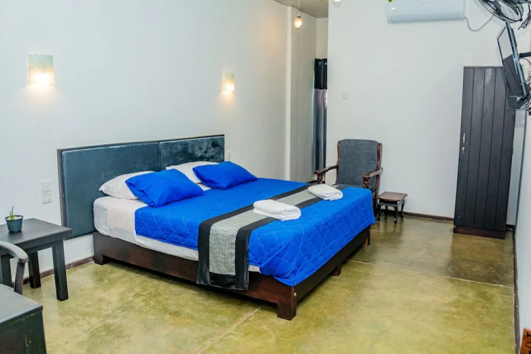 ShiCo Transit Hotel