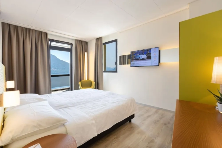 Comfort room with balcony and with lake view