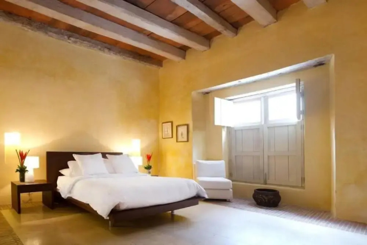 Casa Pombo 102