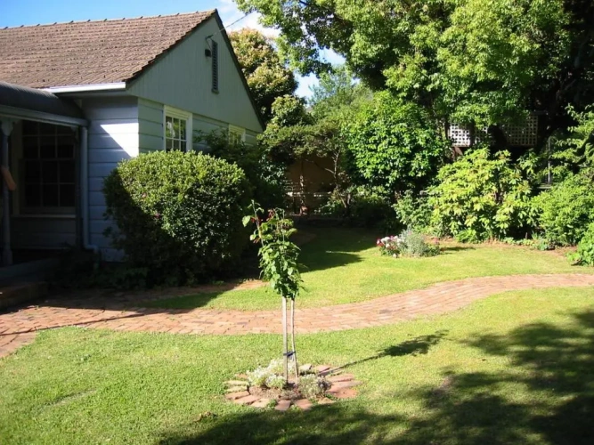 3 Bedrooms Cottage