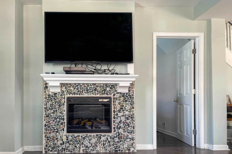 Charming Wildwood Hideaway w/ Private Pool & Deck!