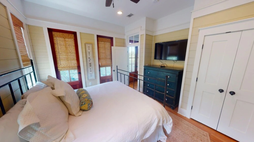 57 Western Lake Drive By Dune Vacation Rentals