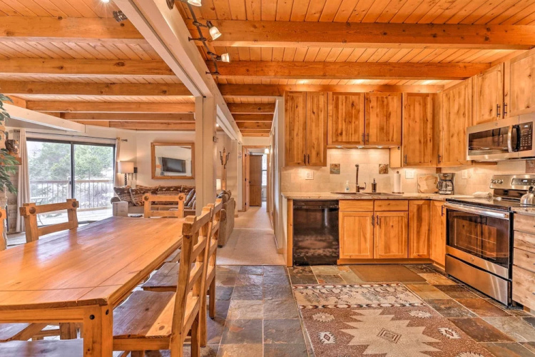 Ski & Hike: Mtn-view Condo in Silverthorne!