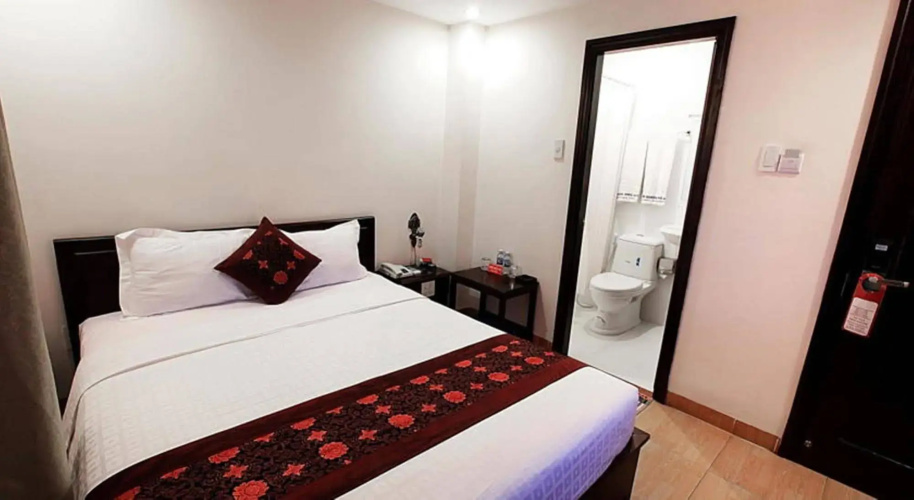 Carina Hotel