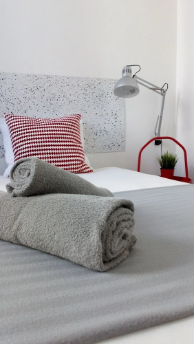 Tomarhousing