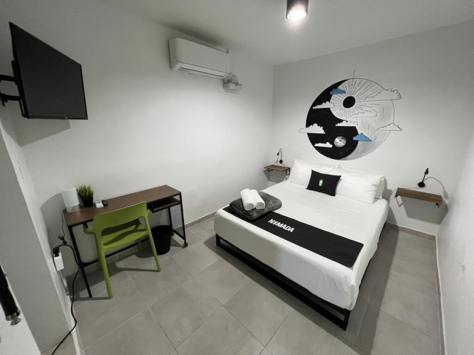 Nomada Beach Hostel - Adult Only