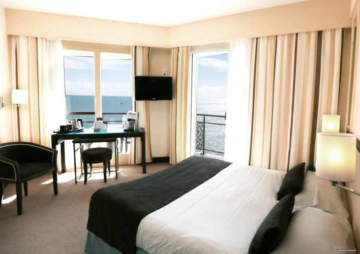 Hôtel & Spa Les Roches Noires