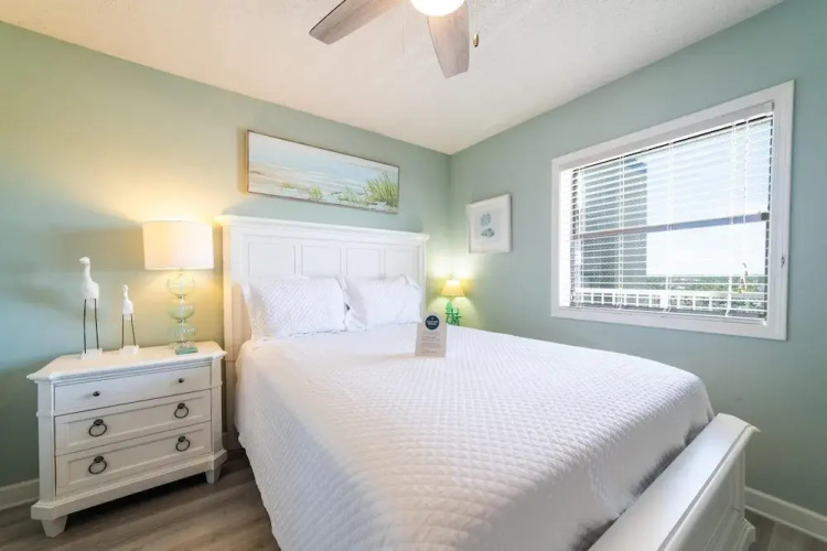 Seaside Beach & Racquet 4708
