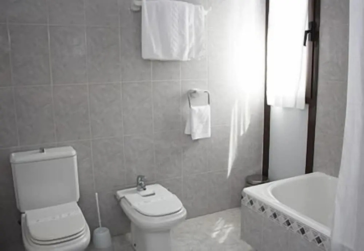 Hotel Torrebillela