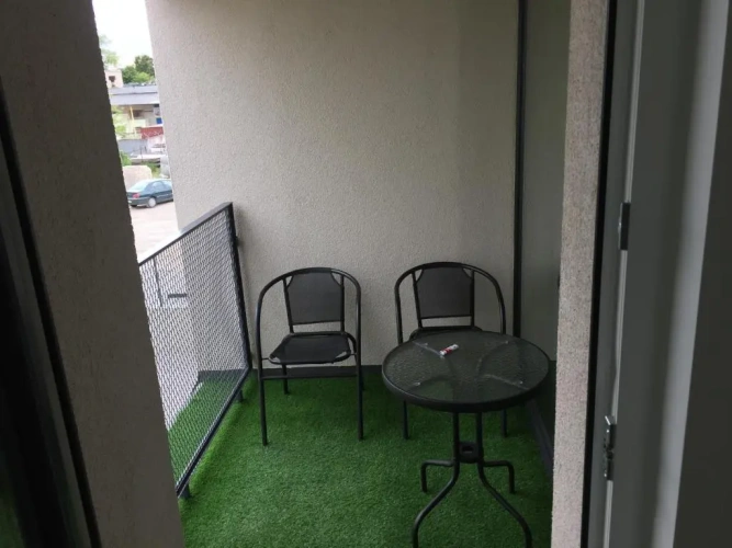 Apartment with pool view