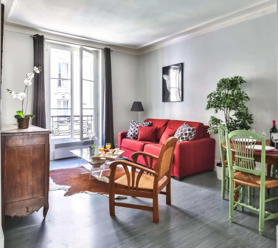 836 - Eiffel Tower View  - Parisian apartment - Image 2