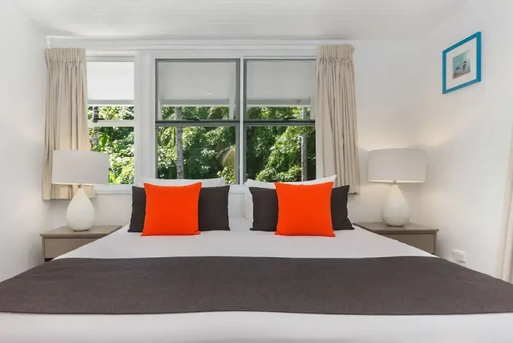 1 Bedroom Apartment with balcony