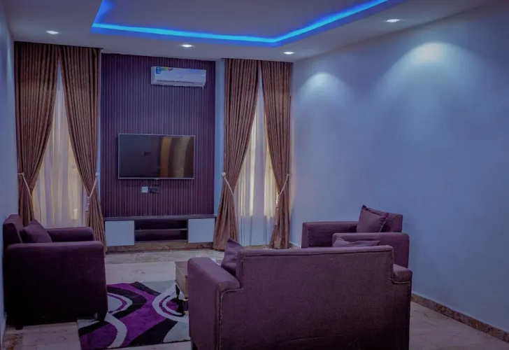 Hannan Residence
