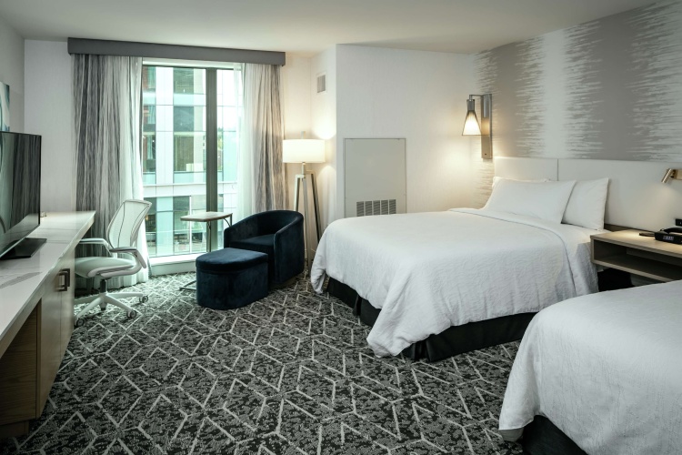 Hilton Garden Inn Seattle/Bellevue Downtown, WA photo 7