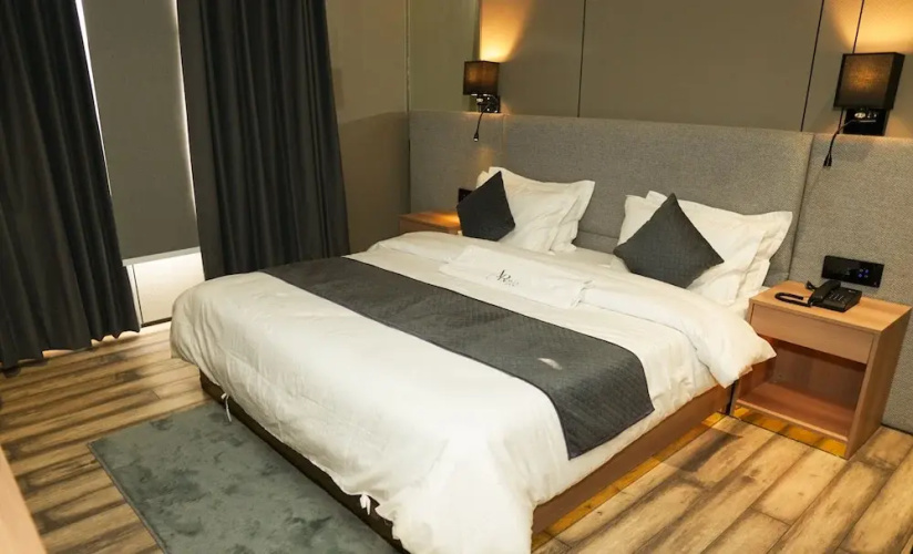 Hotel Aroma Inn