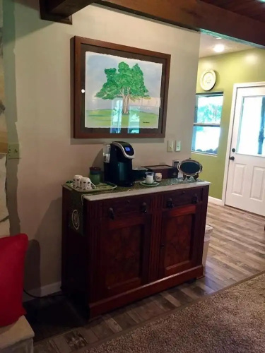 Sisters on Sycamore Bed & Breakfast
