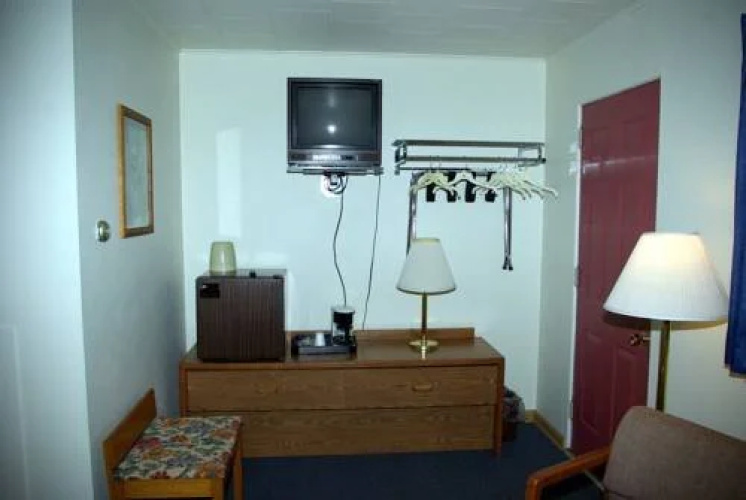 Davey's Extended Stay Rooms