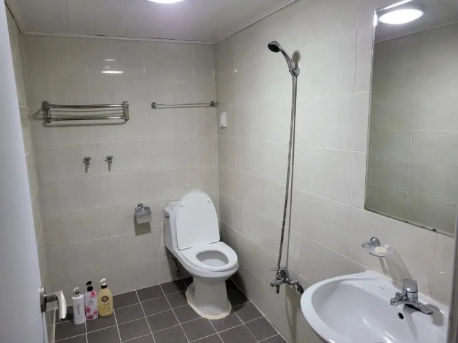 Able Guesthouse Hongdae 2