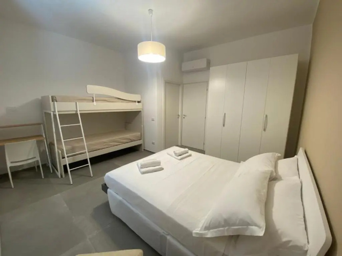 Casa Stella, in centro, a 100 m dal mare 3 bagni